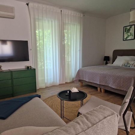 Mystica - Charming Studio Apartment On The Beach Kruševo Extérieur photo