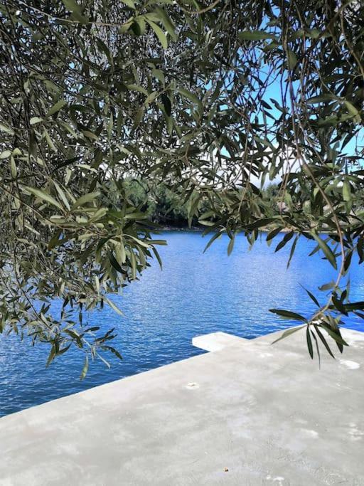 Mystica - Charming Studio Apartment On The Beach Kruševo Extérieur photo